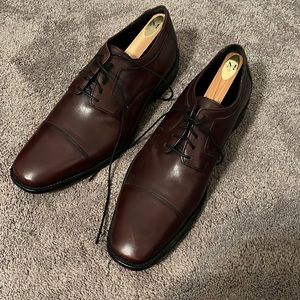 Men’s dress shoes size 12- great condition